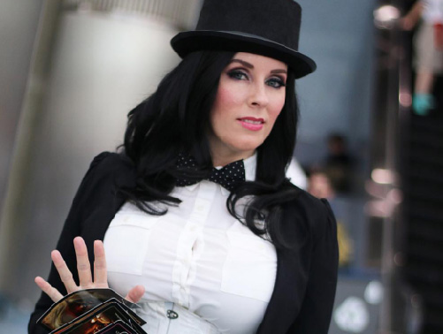 zatanna hat
